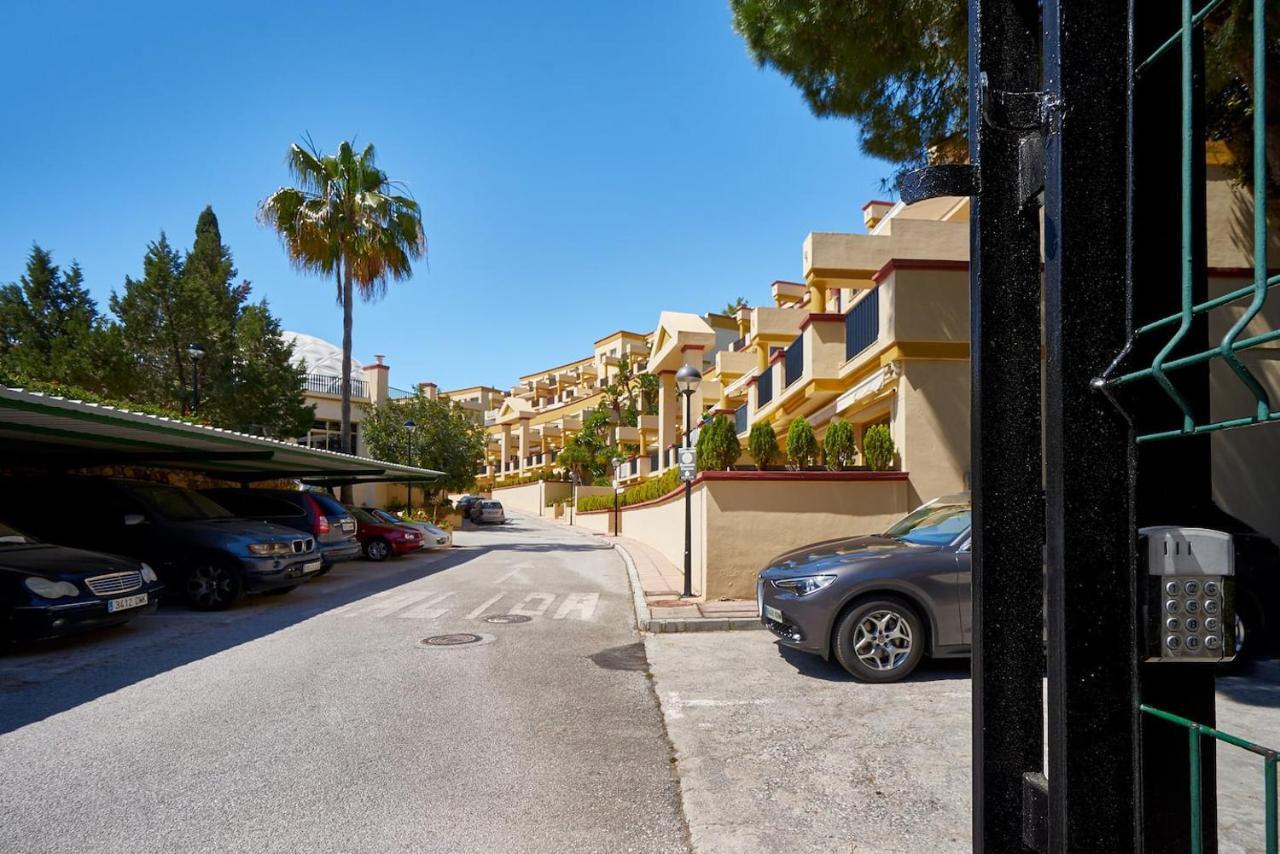 Oleholidays 224 Romana Playa Con Vistas Al Mar Apartment Marbella Exterior photo